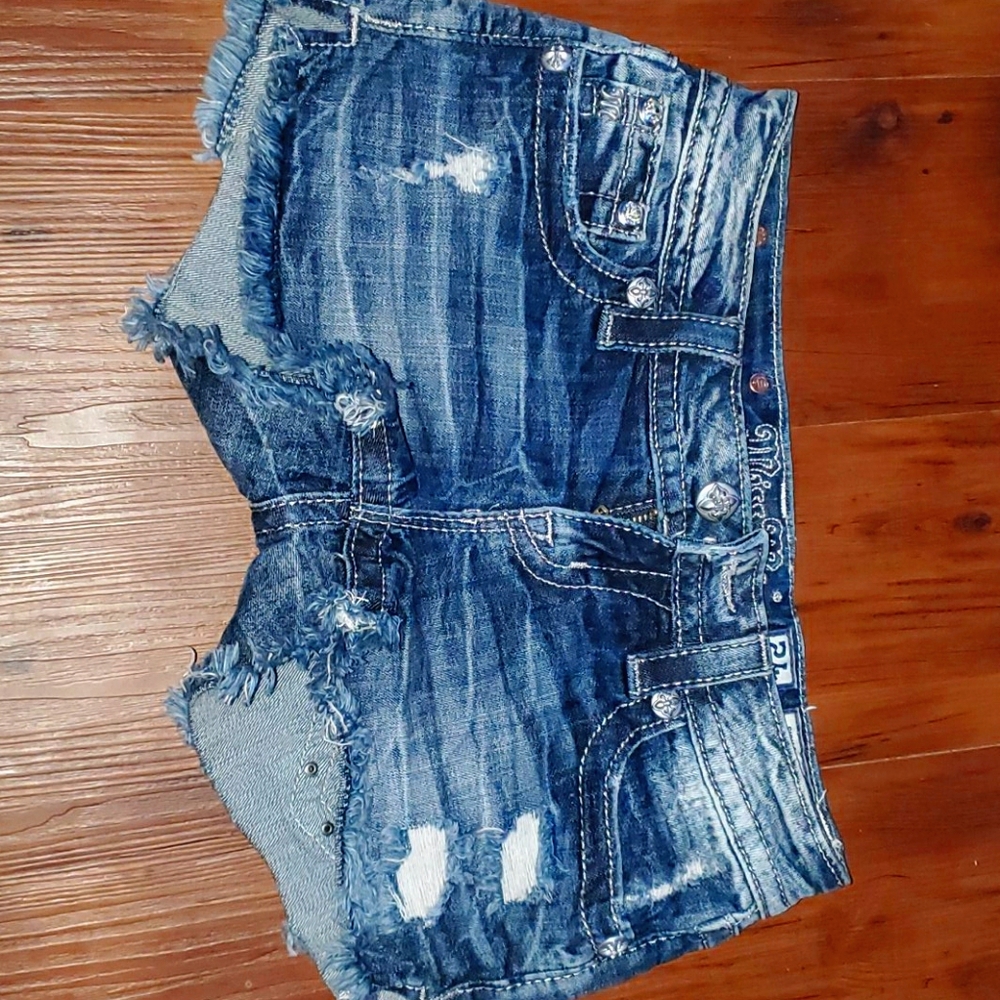 Miss Me signature shorts